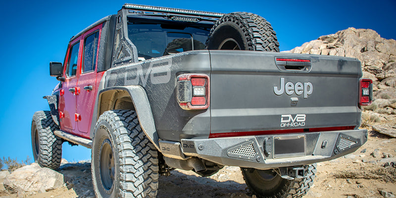 DV8 Offroad 2019+ Jeep Gladiator Bedside Sliders