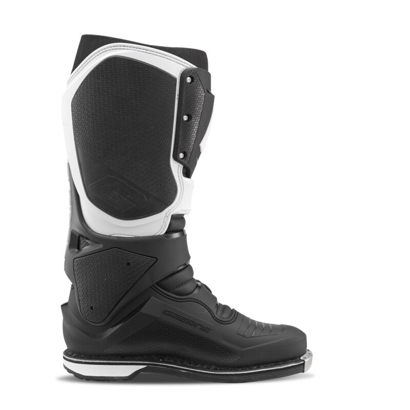 Gaerne SG22 Boot Black/White Size - 8