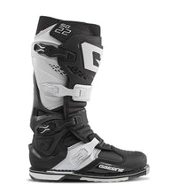 Load image into Gallery viewer, Gaerne SG22 Boot Black/White Size - 12