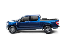 Load image into Gallery viewer, UnderCover 04-21 Ford F-150 5.5ft Triad Bed Cover